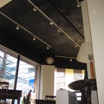 弥栄 - 階段から上がって来るとこんな風景です