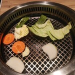 けむり家 - 焼いてます
