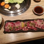 けむり家 - 特選セット(2人前)牛タン
