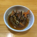 居酒屋 我が家 - お通し　440円