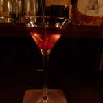 バー アトリウムギンザ - マンハッタン。ウイスキーとベルモットで作る美しいカクテル。大人の夜にぴったり(^-^)