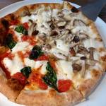 エンボカ - マルゲリータ＆きのこ　\2100