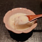 伯雲 - 白小豆の温かいお汁粉