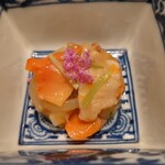 伯雲 - お造り二 障泥烏賊、赤貝、北寄貝、数の子のコノワタ和え