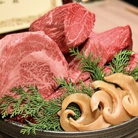 うし松 - 魅せ肉/魅せフカヒレ
