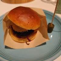 Convivio - ホタテのバーガーには驚きました。