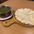インド料理マサラ - サグプラウンカレー単品￥900とチーズナン単品￥500
