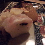 京和食 かもめ - 鯛の昆布締め一口寿司はあげました。（笑）