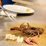 傳火 鉄板焼 - オマール海老と甘酒スープ