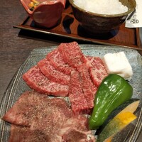 近江牛専門店 万葉 まえだ亭 - 