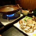 レストラン酢重正之 - きのこ鍋（２人前）１８００円