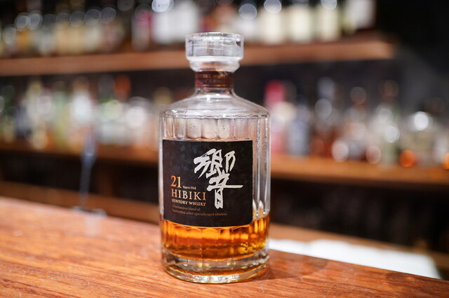 TREES Italian and Bar Lounge