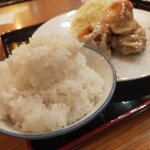 美味しい炭火焼き居酒屋 金魚 - ライスこころもち大