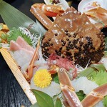 てり吉 - 蟹の刺身も新鮮！