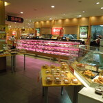 柿安本店 - お店の店内