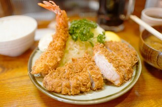 Maruichi - とんかつ定食170ｇ1700円+海老フライ1200円