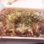 たこ焼 大だいこ - 料理写真:たこ焼き(大玉)6個入200円