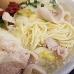 塩そば専門店 桑ばら - 白菜と豚バラ煮込みそば