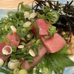 ハーバー食堂 日の出丸 - マグロ納豆　これは中トロか大トロか？