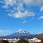 Uogashi Maruten - 富士市内から望む富士