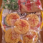 LAWSON - 料理写真:ペタマックスたぬきそば風の中身救出