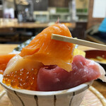 Kaisen Yakigoya Ooiso - 北海道に来たら食べたいサーモン