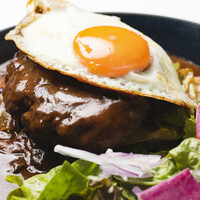 オリーブ牛ハンバーグ