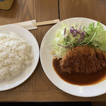 ピーコック - 日替りポークカツデミグラスソース 850円