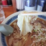 来々軒 - ツルフワのワンタンが5個♪