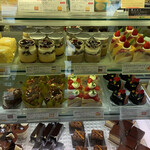 アン・シャルロット - 