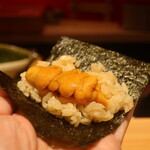 鮨 しみづ - 北海道産雲丹の海苔巻き