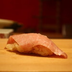 鮨 しみづ - 40日間熟成 大間産本鮪大トロ