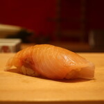 鮨 しみづ - 41日間熟成 対馬産鰤