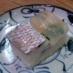 いづう - 箱寿司