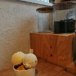 KIKI NATURAL ICECREAM - 