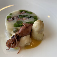 アーティショー - ホワイトアスパラガス、ホタルイカ、アスパラガスのテリーヌ、ゆず味噌とエシャロットのソース