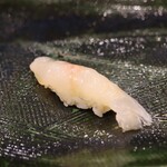 にぎり鮨 一五〇 - 　アマダイ