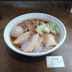 らーめん 水澄 - しょうゆラーメン（大）　トッピングで「全部のせ」