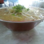 お食事処　もり - 味噌ラーメンすり鉢状形状