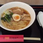 日清ラ王　袋麺屋 - 醤油250円