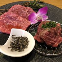 焼肉の龍園 小倉本店 - 熊本あかうし　ランプともも肉