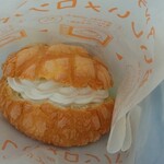 アルテリア・ベーカリー - 料理写真:ホイップメロンパン