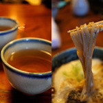 高橋家 - そば茶はおかわり自由で香ばしい香りに癒されちゃう。