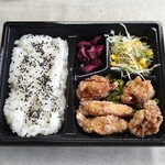 大分唐揚げ専門店 とりあん - 料理写真:とりあん弁当（550円）