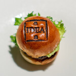 神戸牛炉釜炭焼ステーキ IDEA - idea銀座特製神戸ビーフミニハンバーガー