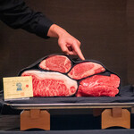神戸牛炉釜炭焼ステーキ IDEA - 勢戸さんのお肉、 シャトーブリアン、 テット、 サーロイン、 ランプ