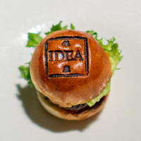 神戸牛炉釜炭焼ステーキ IDEA 銀座 - idea銀座特製神戸ビーフミニハンバーガー