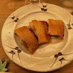 鳥つね自然洞 - 比内地鶏のももの塩焼き