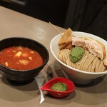 つけ麺 五ノ神製作所 - 特製海老トマトつけ麺 麺大盛＋バジルソース