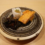 すし処 睦月 - フキ味噌和え、蕗の寿司、平貝明太子焼き